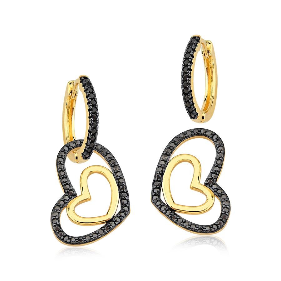 Brinco argola coração de zircônia preta banhado a ouro18k