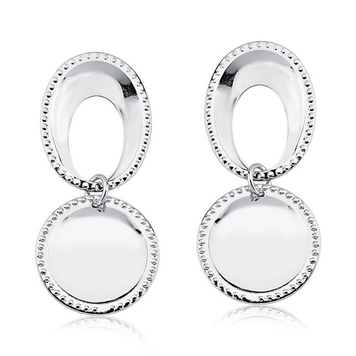 Brinco liso banhado a ouro branco