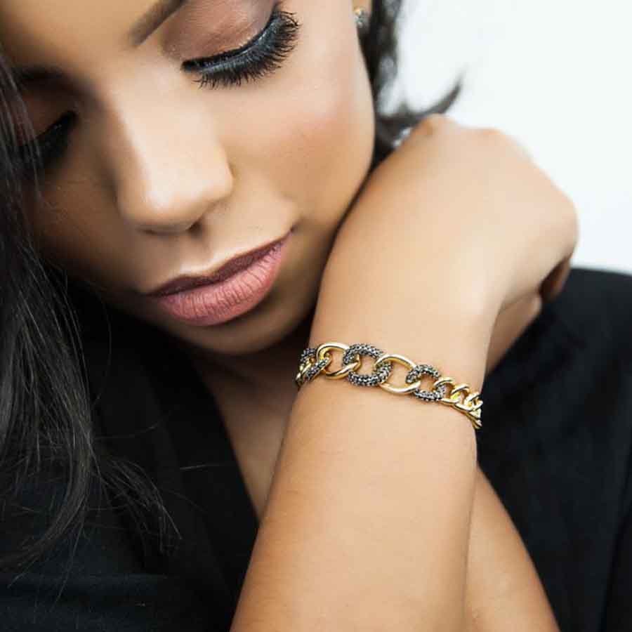 Pulseira de elos cravejados banhado a ouro18k