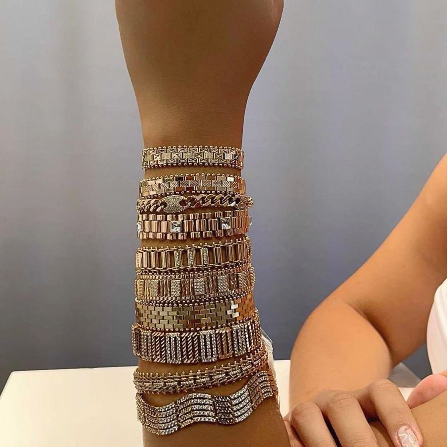 Pulseira cravejada diamantada banhado a ouro10k