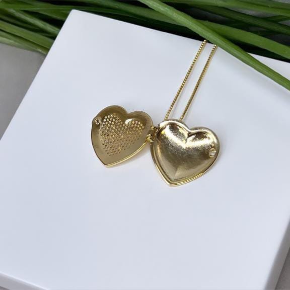Gargantilha com Coração Relicário de Zir. Folh a Ouro18K