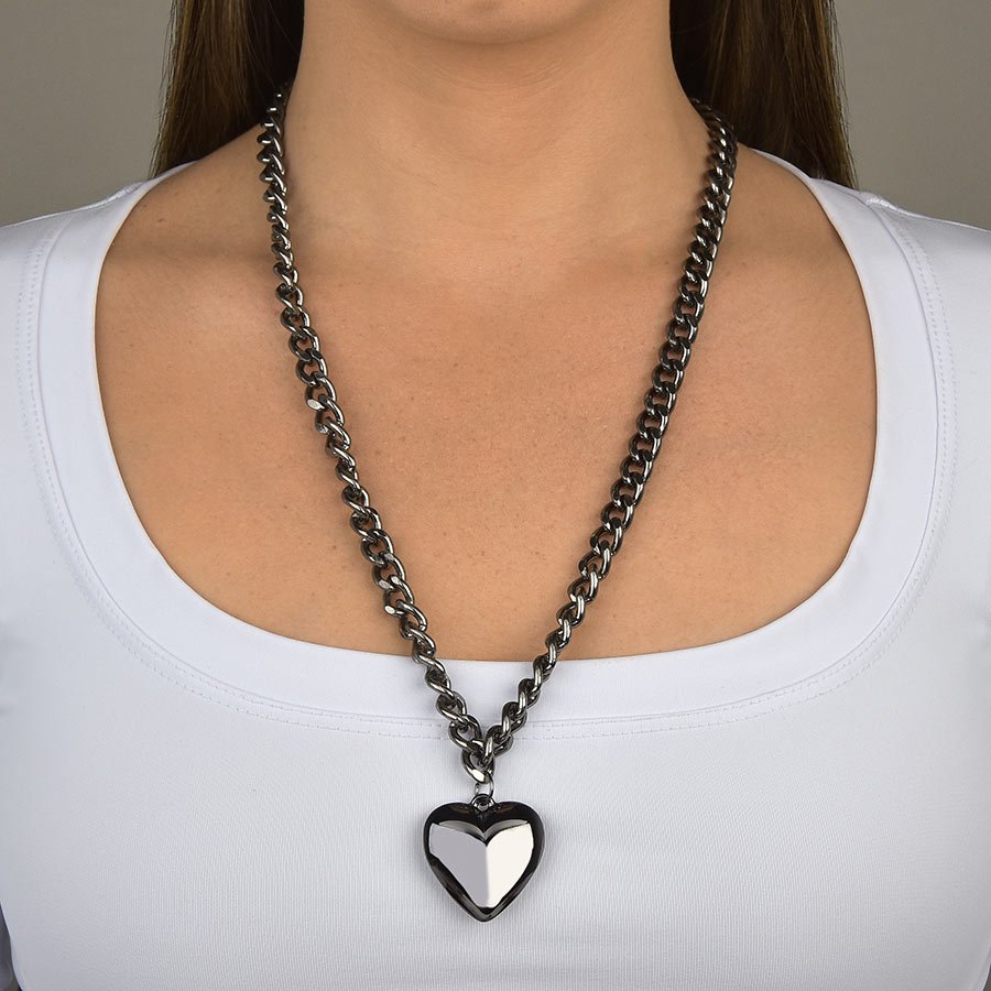 Colar de elos longo com coração liso grafite