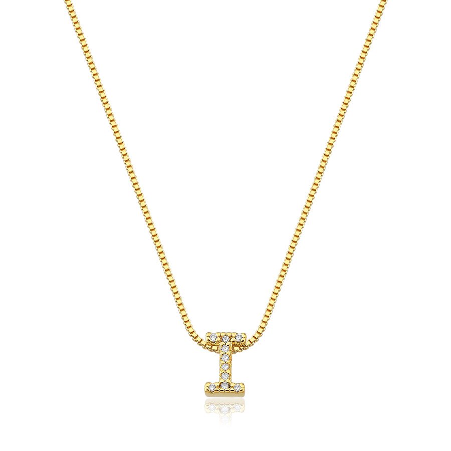 Gargantilha delicada letra cravejada I banhada ouro18k
