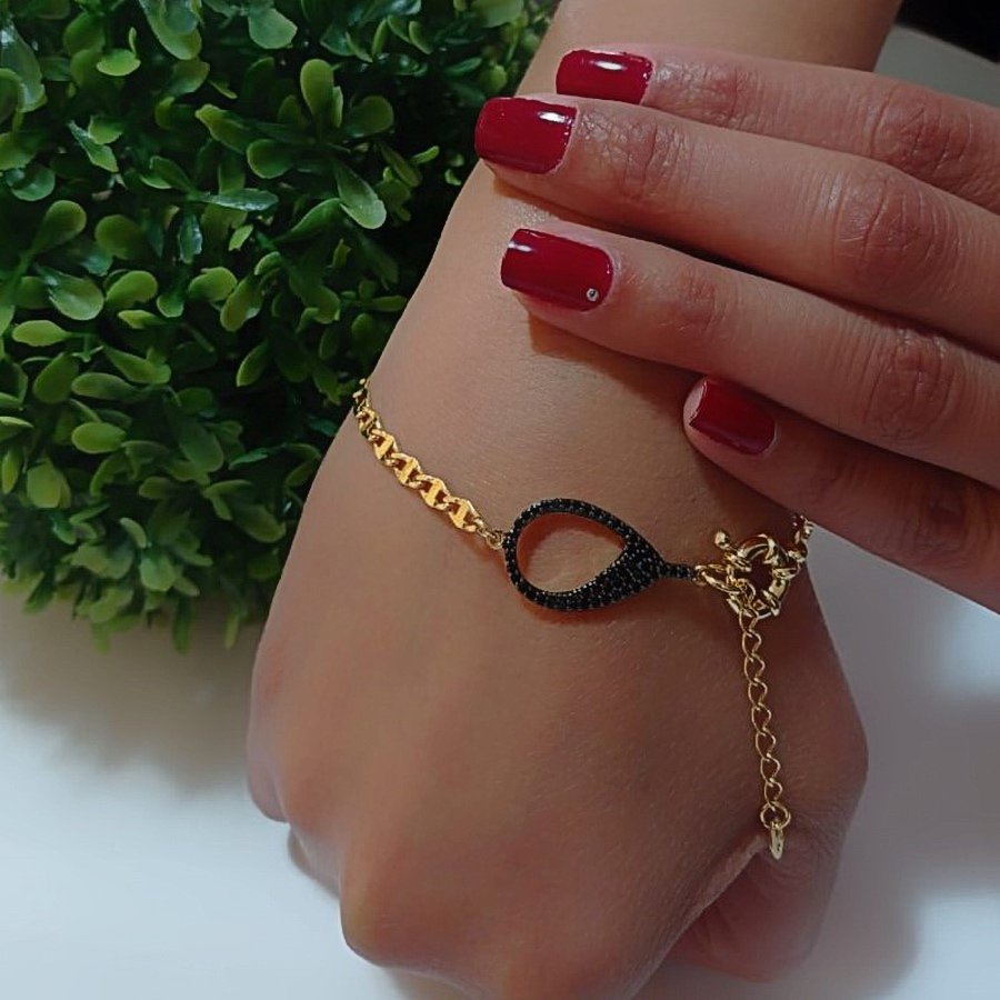 Pulseira com Zircônia Black folheada a ouro 18K