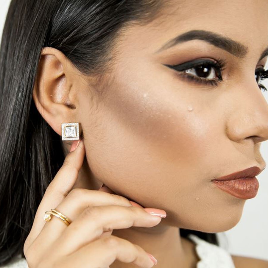 Brinco Folheado a Ouro 18K Zircônia