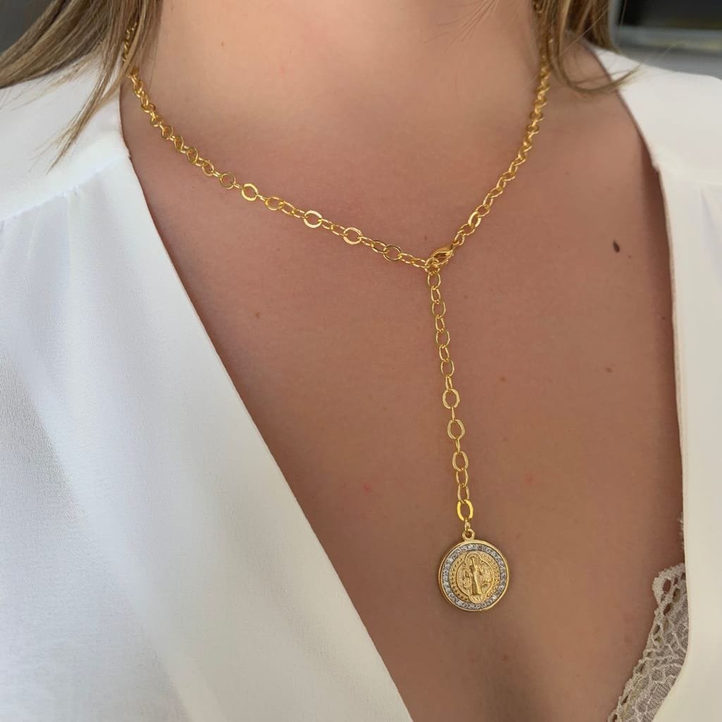 Colar Gravata com Medalha São Bento banhado a Ouro 18K