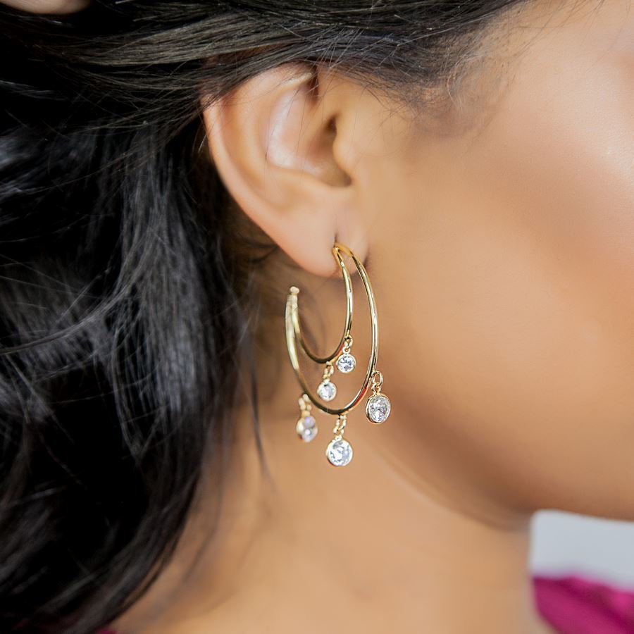 Argola Folheada a Ouro 18K Zircônia